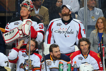 Cory+Schneider+Braden+Holtby+SFuO94Eh8rYm